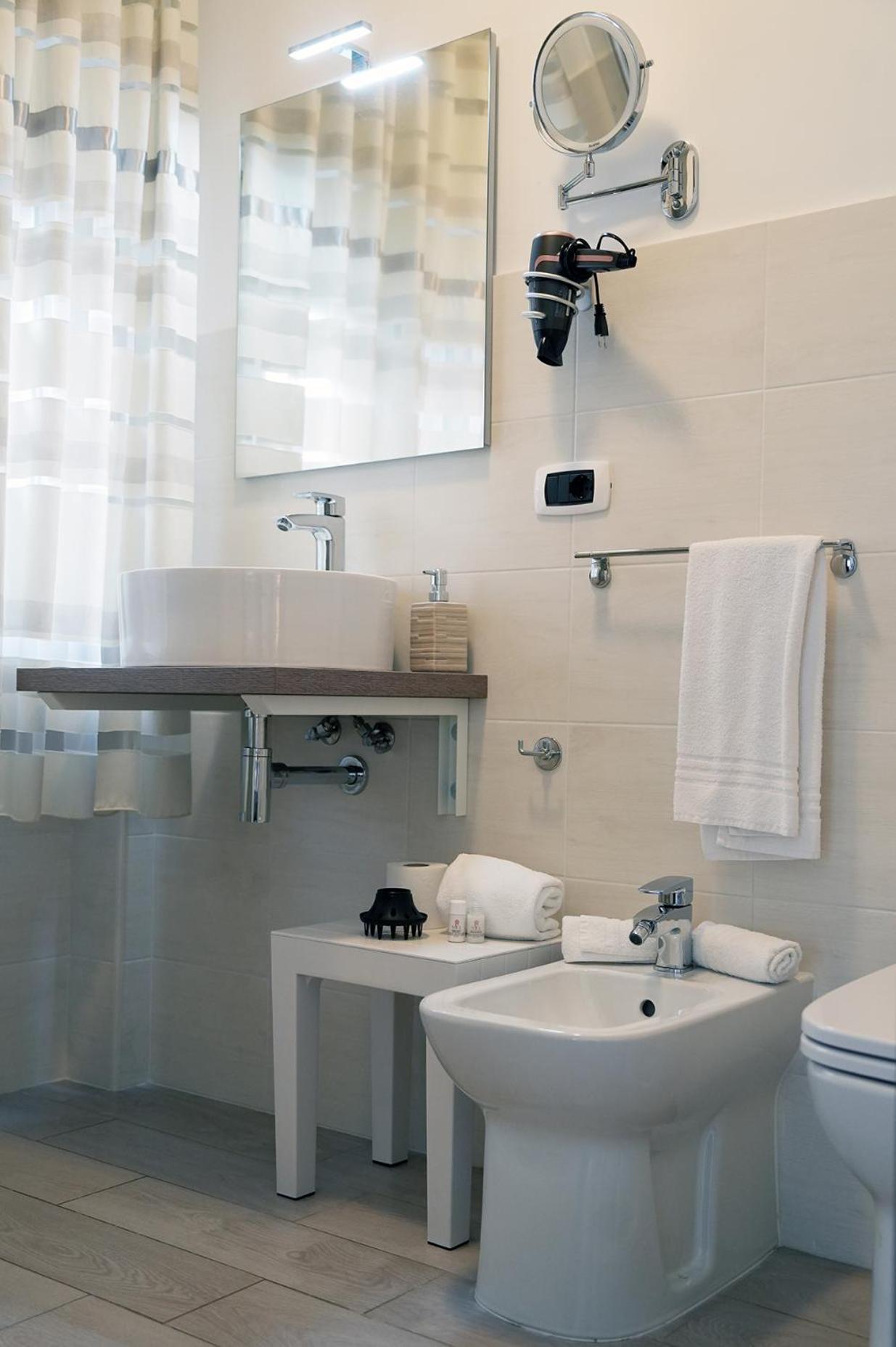 B&B Arco Dei Sogni เชลาโน ภายนอก รูปภาพ