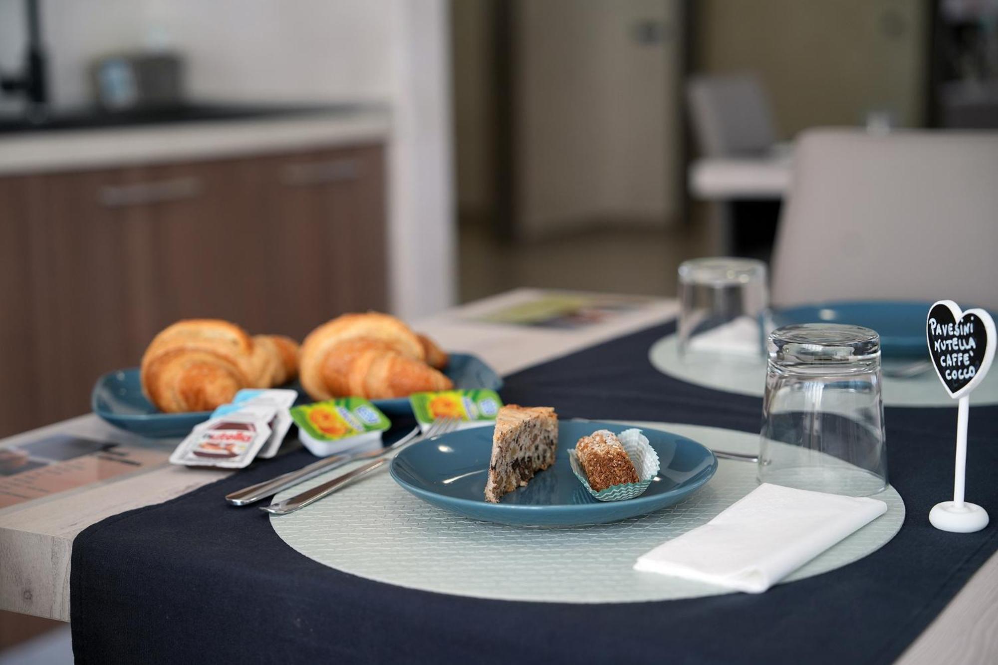 B&B Arco Dei Sogni เชลาโน ภายนอก รูปภาพ
